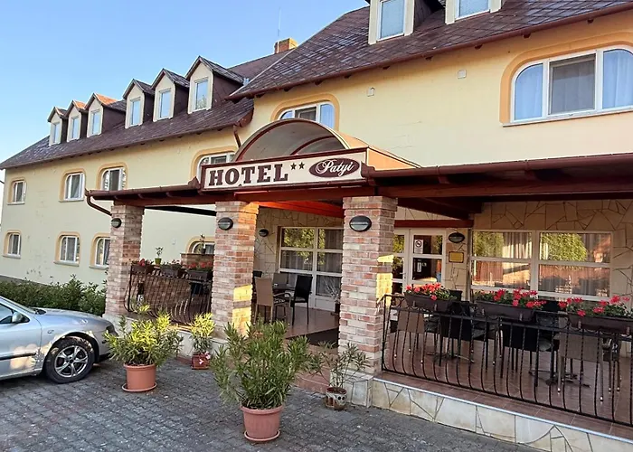 Patyi Etterem Es Hotel