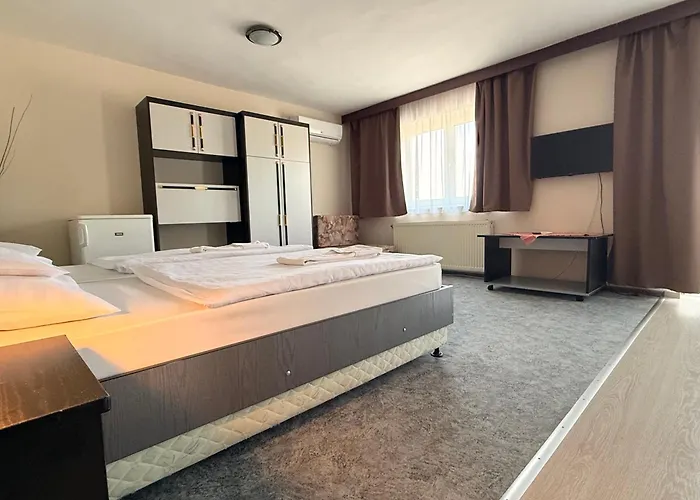 Patyi Etterem Es Hotel
